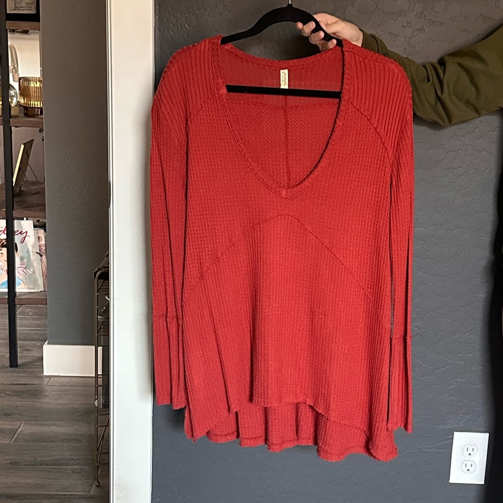 Free People Burnt Orange Waffle Deep-V fringed LS Tunic Top
Women's XS